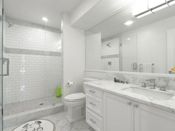 7127 Fay Avenue, La Jolla (san Diego) CA 92037
