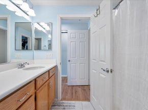 13015 Evening Creek Dr 18, San Diego CA 92128