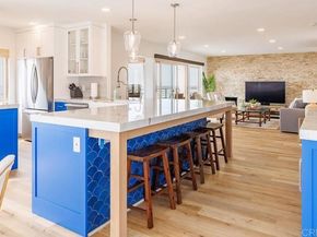 1202 PACIFIC Street 402A, Oceanside CA 92054