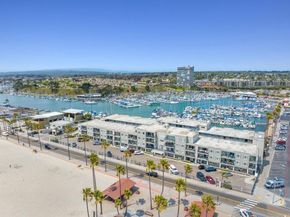 1202 PACIFIC Street 402A, Oceanside CA 92054