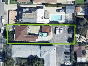 1104 N Lake Avenue, Pasadena CA 91104