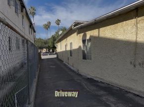 1104 N Lake Avenue, Pasadena CA 91104