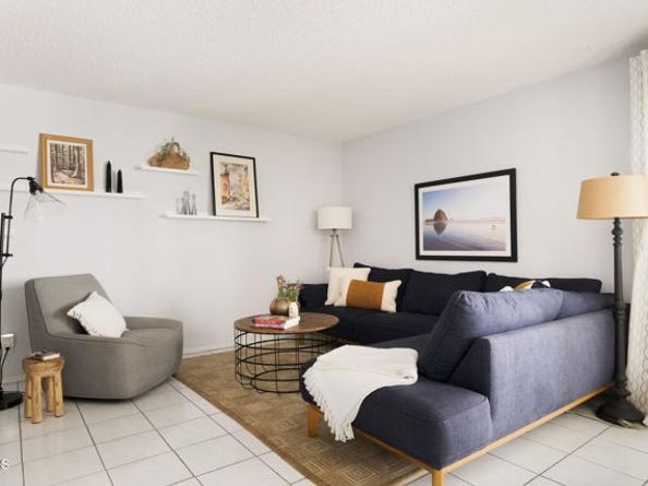110 N Everett 103, Glendale CA 91206