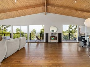 6201 Saylin Lane, Los Angeles CA 90042