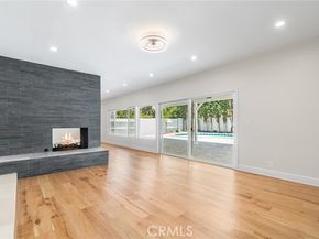18311 Chase Street, Northridge (los Angeles) CA 91325