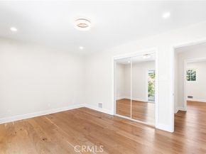 18311 Chase Street, Northridge (los Angeles) CA 91325