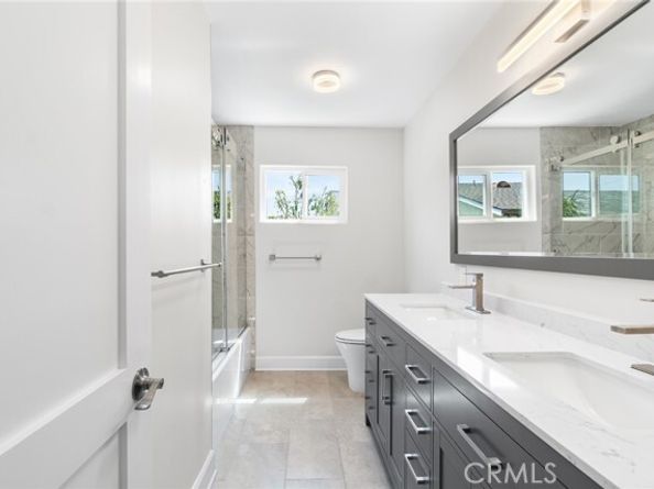 18311 Chase Street, Northridge (los Angeles) CA 91325