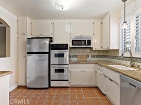 2027 E Appleton Street 5, Long Beach CA 90803