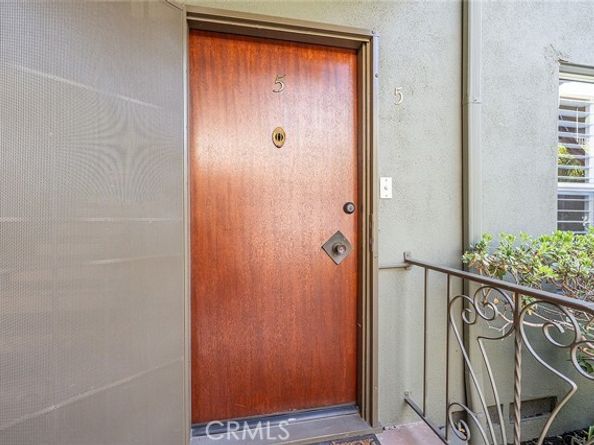 2027 E Appleton Street 5, Long Beach CA 90803