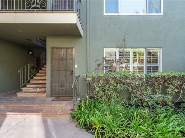 2027 E Appleton Street 5, Long Beach CA 90803