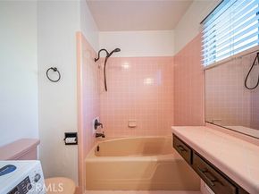 2027 E Appleton Street 5, Long Beach CA 90803