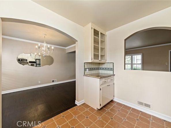2027 E Appleton Street 5, Long Beach CA 90803