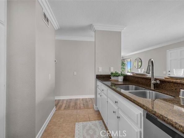 22206 Rim Pointe 7G, Lake Forest (el Toro) CA 92630
