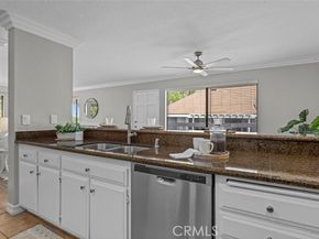 22206 Rim Pointe 7G, Lake Forest (el Toro) CA 92630