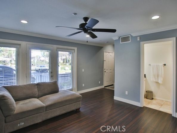 264 blue sky dr, Tustin CA 92782