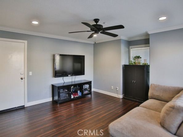 264 blue sky dr, Tustin CA 92782