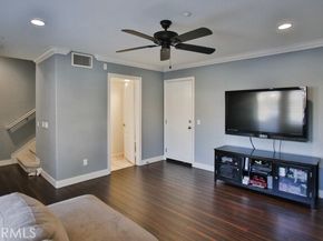 264 blue sky dr, Tustin CA 92782