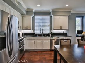 264 blue sky dr, Tustin CA 92782