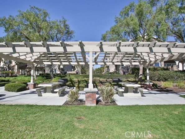 264 blue sky dr, Tustin CA 92782