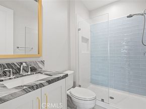 200 Newton, Lake Forest (el Toro) CA 92630