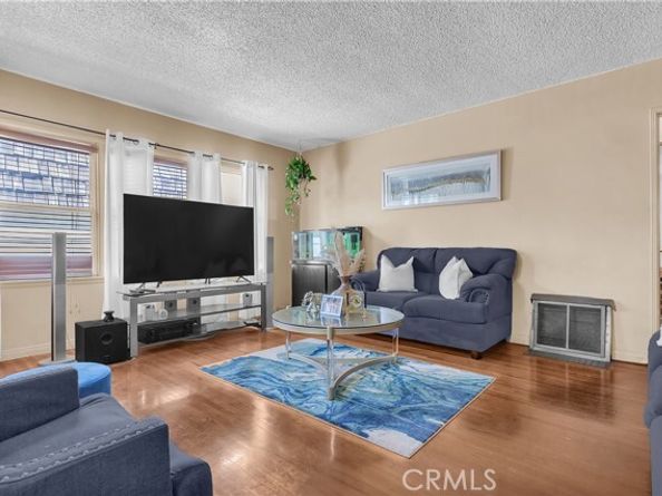 3023 E 64th St, Long Beach CA 90805