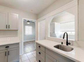 2520 L Street, San Diego CA 92102
