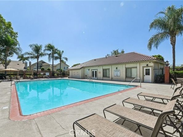 25302 Vista Linda, Lake Forest (el Toro) CA 92630