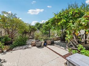 25302 Vista Linda, Lake Forest (el Toro) CA 92630