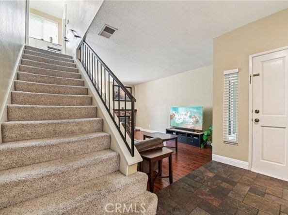 25302 Vista Linda, Lake Forest (el Toro) CA 92630