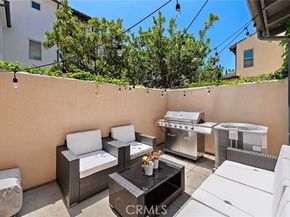 107 Tubeflower, Irvine CA 92618