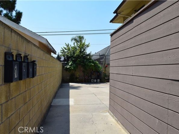 1236 W 2nd Street, Santa Ana CA 92703