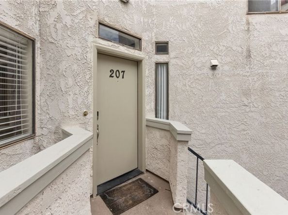 17191 Corbina Lane 207, Huntington Beach CA 92649