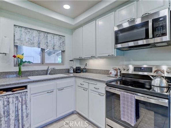5490 Paseo Del Lago C, Laguna Woods CA 92637
