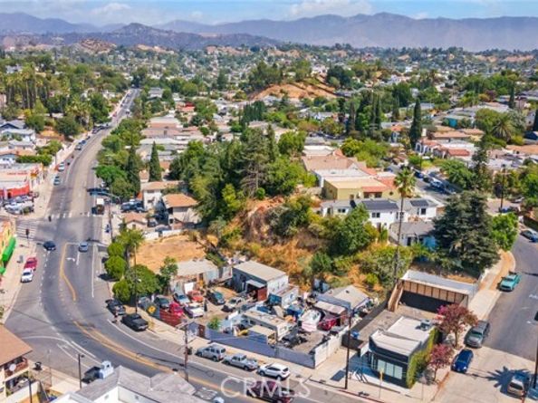 768 N Avenue 50, Los Angeles CA 90042