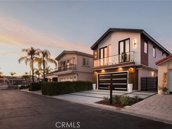 21907 Erie Lane, Lake Forest (el Toro) CA 92630