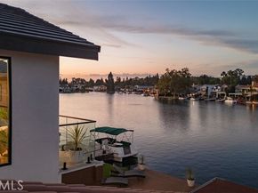 21907 Erie Lane, Lake Forest (el Toro) CA 92630