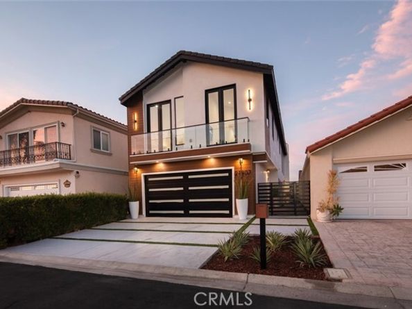 21907 Erie Lane, Lake Forest (el Toro) CA 92630