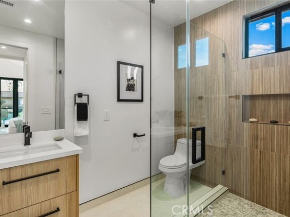 21907 Erie Lane, Lake Forest (el Toro) CA 92630