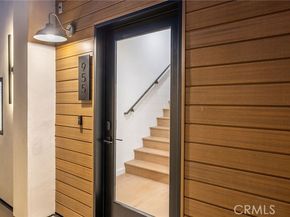 955 Everett Street, Los Angeles CA 90026