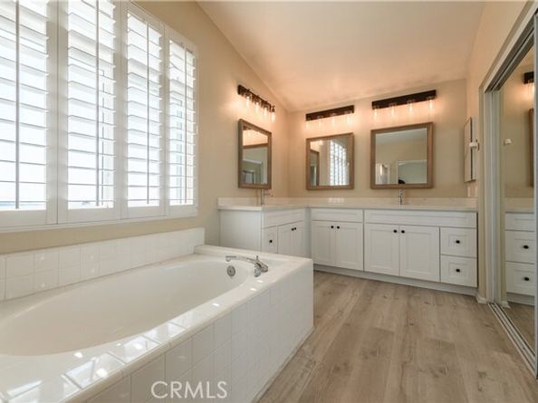 10 Sierra Blanco, Lake Forest (el Toro) CA 92610