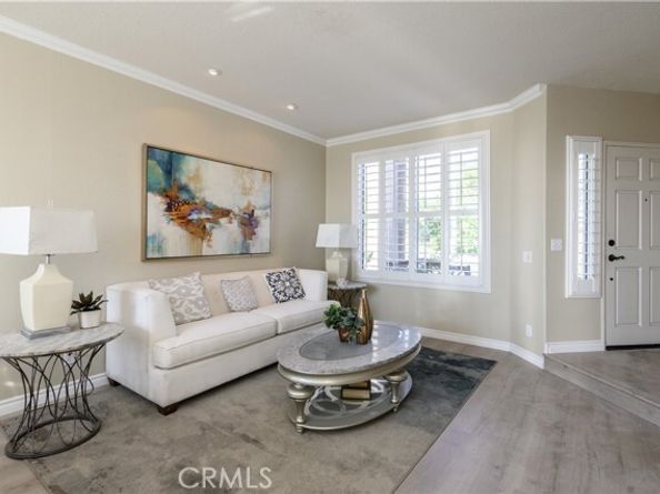 10 Sierra Blanco, Lake Forest (el Toro) CA 92610