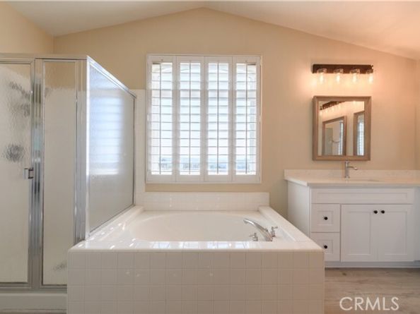10 Sierra Blanco, Lake Forest (el Toro) CA 92610