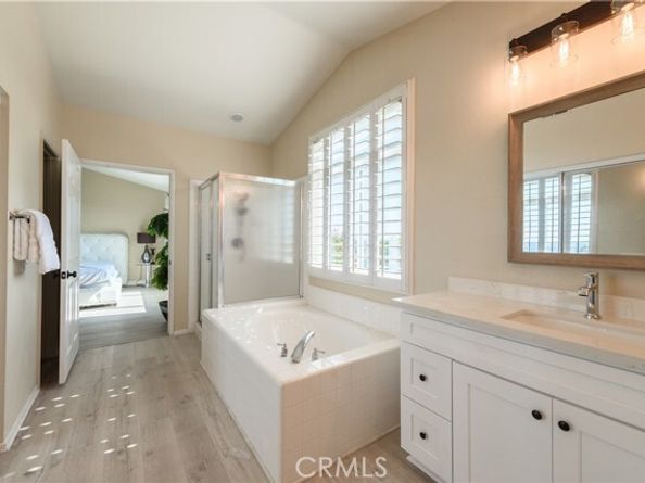 10 Sierra Blanco, Lake Forest (el Toro) CA 92610