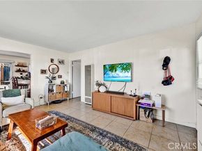 664 Center Street, Costa Mesa CA 92627