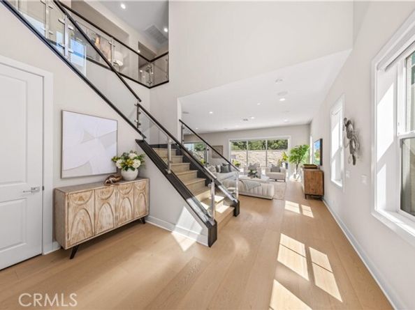 400 Riverbend, Lake Forest (el Toro) CA 92630