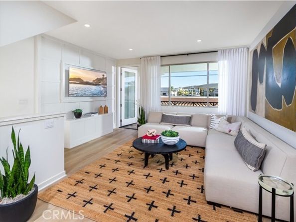 913 Estrella Road, San Marcos CA 92078