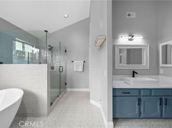 416 Alamosa Drive, Claremont CA 91711