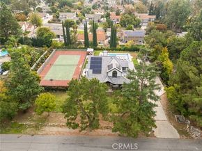 416 Alamosa Drive, Claremont CA 91711