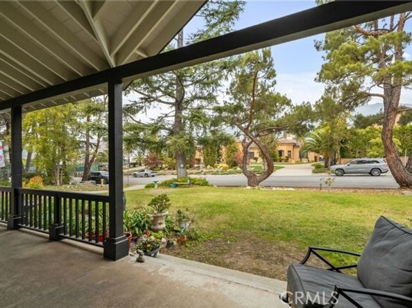 416 Alamosa Drive, Claremont CA 91711