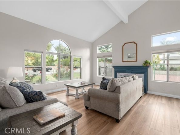 416 Alamosa Drive, Claremont CA 91711